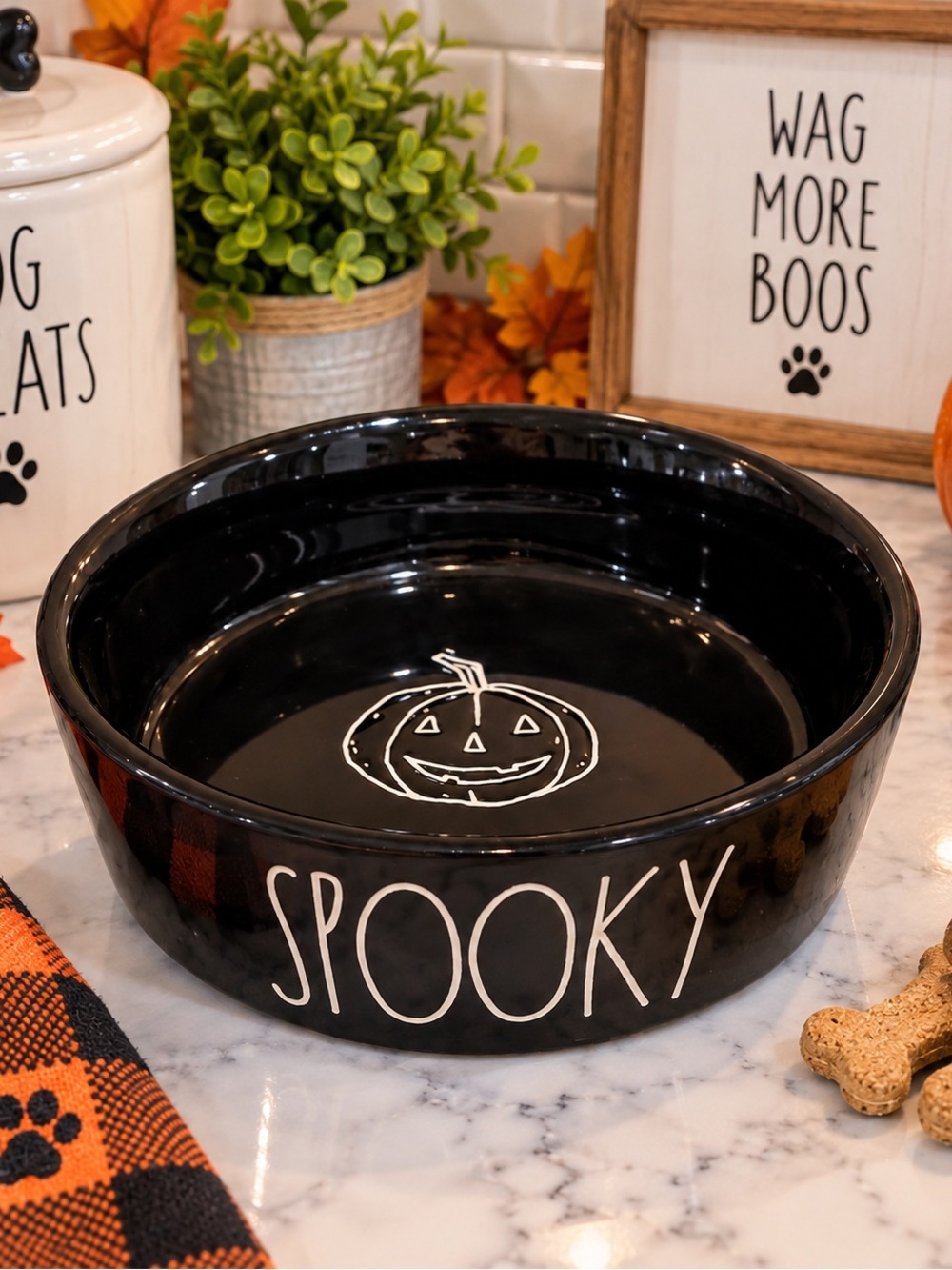 NEW Rae Dunn “SPOOKY” Halloween Black Ceramic Pet Bowl – Jack-O’-Lantern